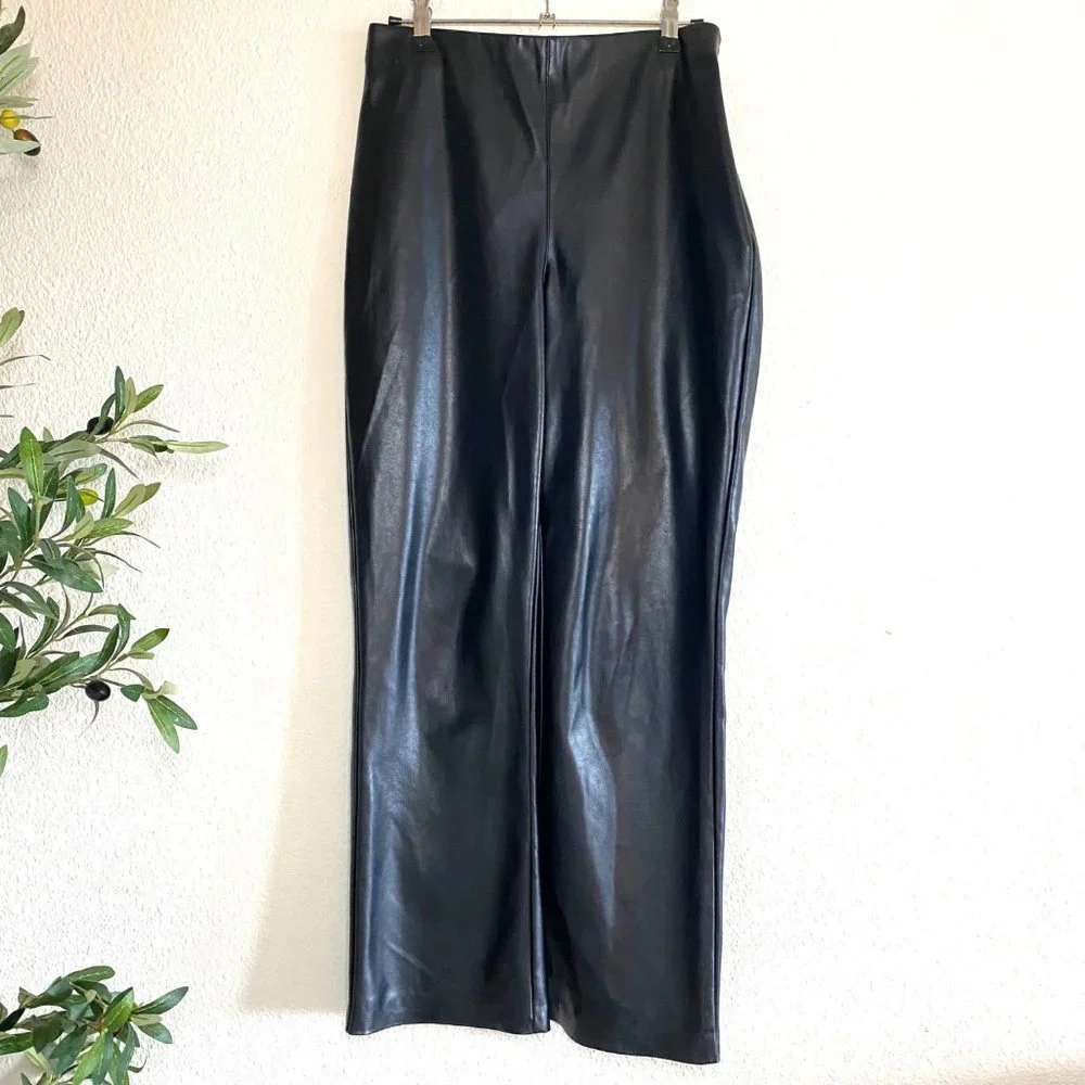 Aritzia Wilfred Elaine Pant Wide Leg Flared Vegan Leather Pants Black 8 - Picture 3 of 7